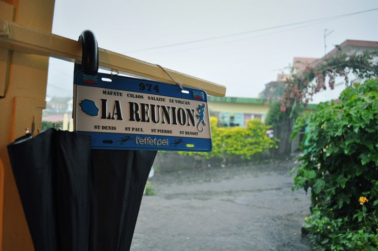 Fortes pluies à la Réunion - Cilaos - Case Créole - Plaque La Réunion 974